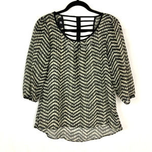 IZ Byer Flowy Sheer Chevron Scoop Neck Shirt size S